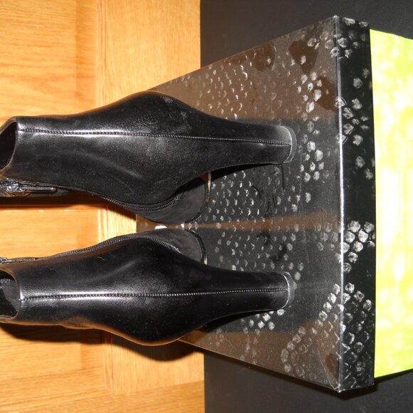 Sam Edelman Shay Women Leather Ankle Black Boots Block Heel - Picture 4 of 6